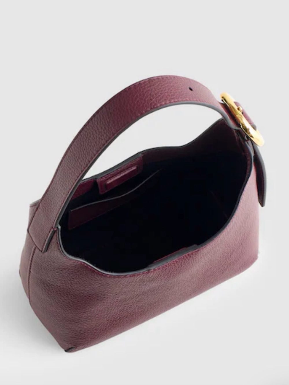 Madewell Pebbled Leather Shoulder Bag in Burgundy - Picture 2 of 9